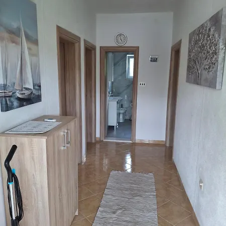 Kuca Za Odmor Silvano * Dicmo